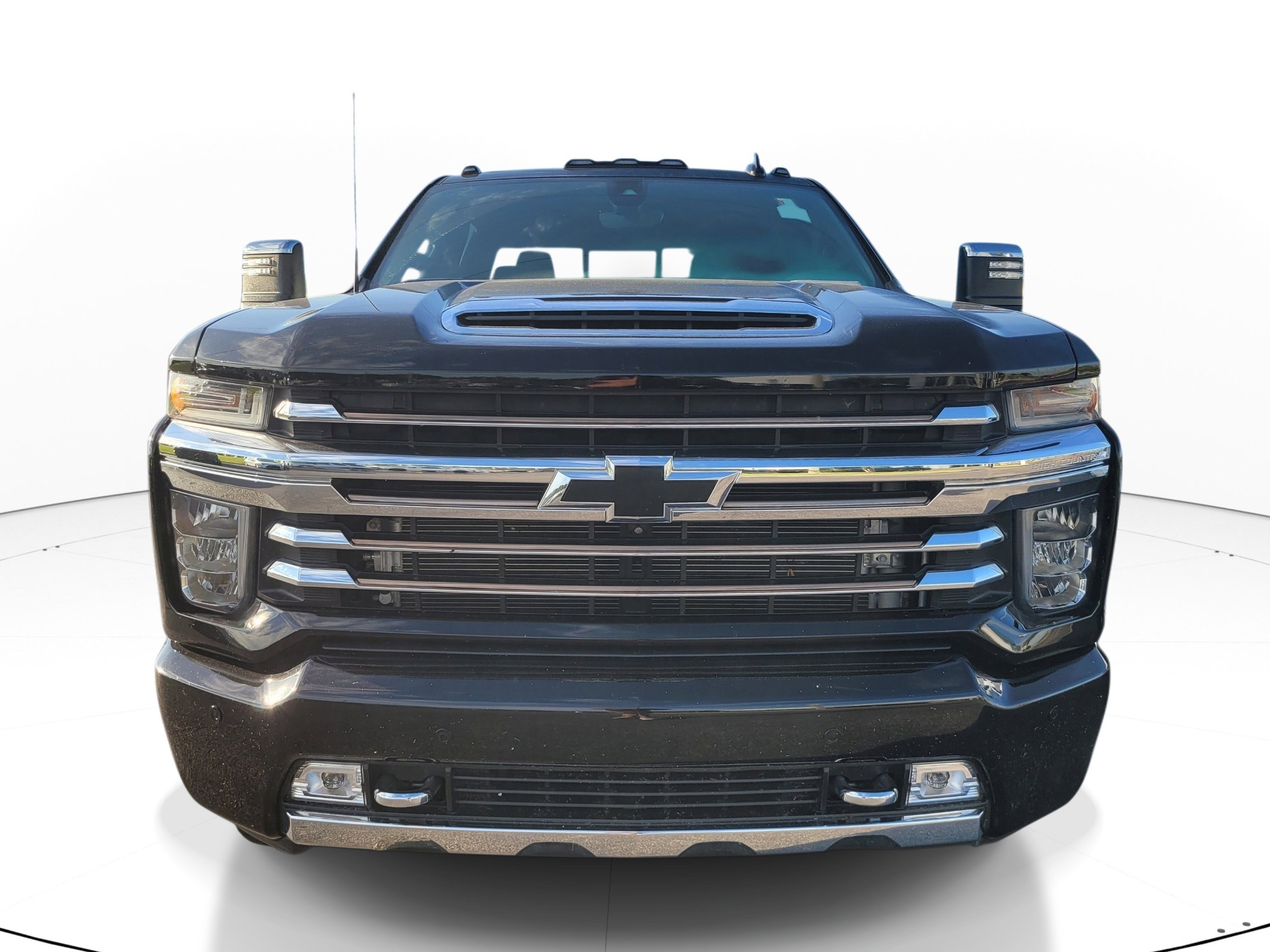 Used 2023 Black Chevrolet High Country image 2