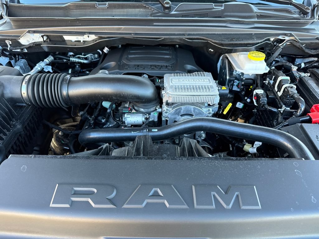New 2026 Bright White Clear-Coat Exterior Paint RAM Big Horn image 11