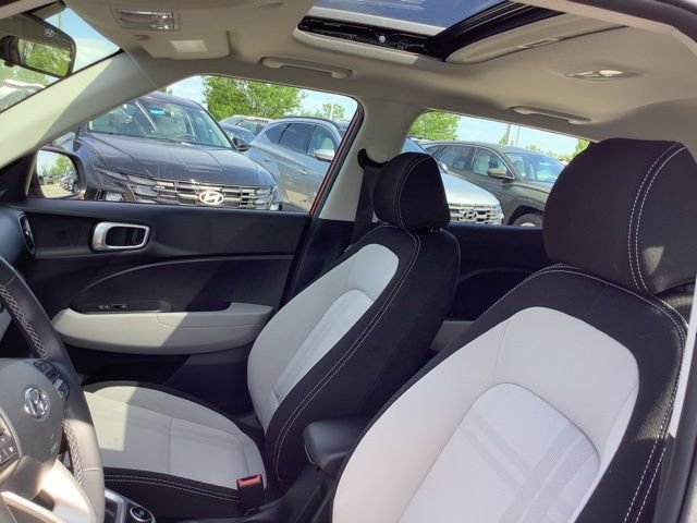 2026 Hyundai Venue SEL - Photo 25