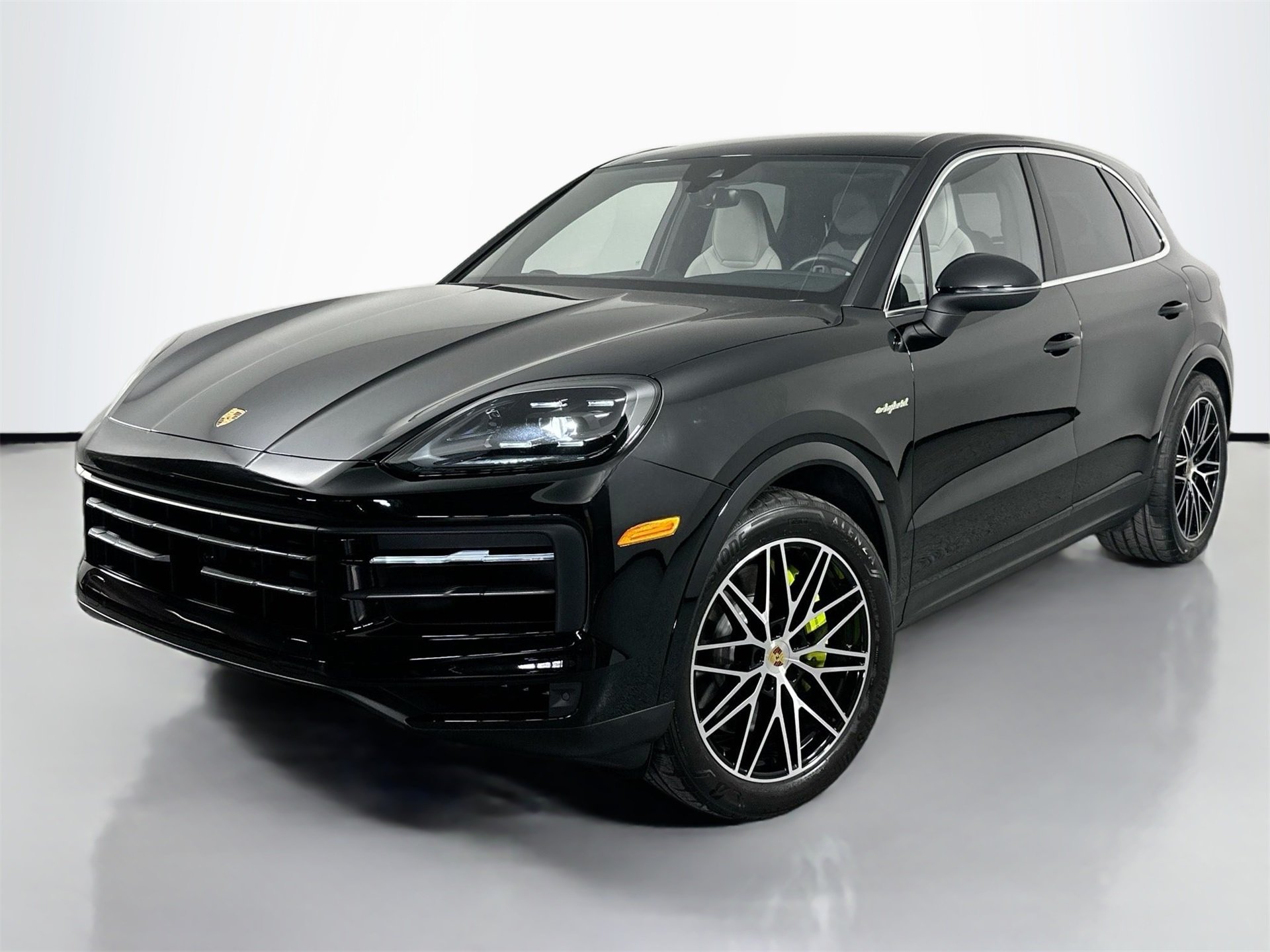 2024 Porsche Cayenne E-Hybrid