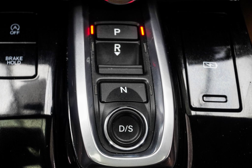 Used 2024 Black Acura Technology image 28