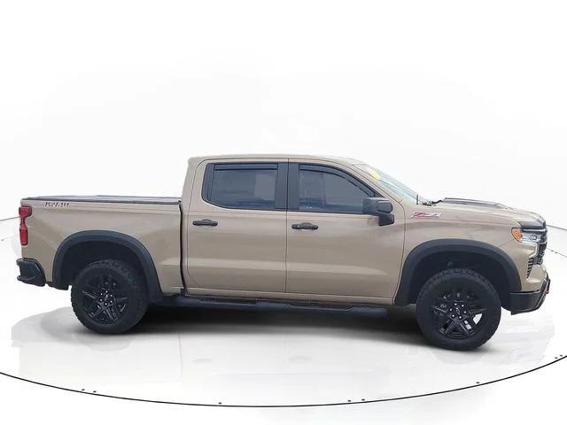 Used 2022  Chevrolet LT Trail Boss image 4