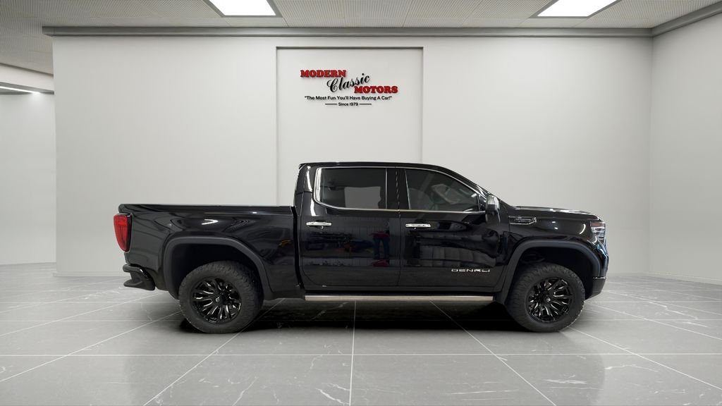 Used 2023 Black GMC Denali Ultimate image 5