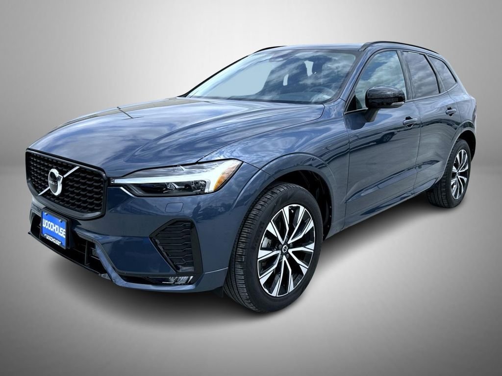2024 Volvo XC60 B5 Core Dark Theme AWD's photo