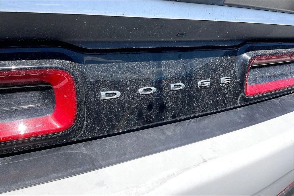 Used 2022 White Dodge R/T Scat Pack Widebody image 7
