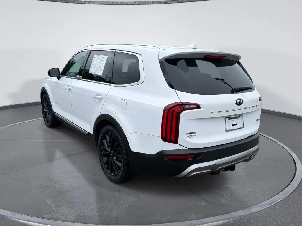 Used 2021 White Kia SX image 5