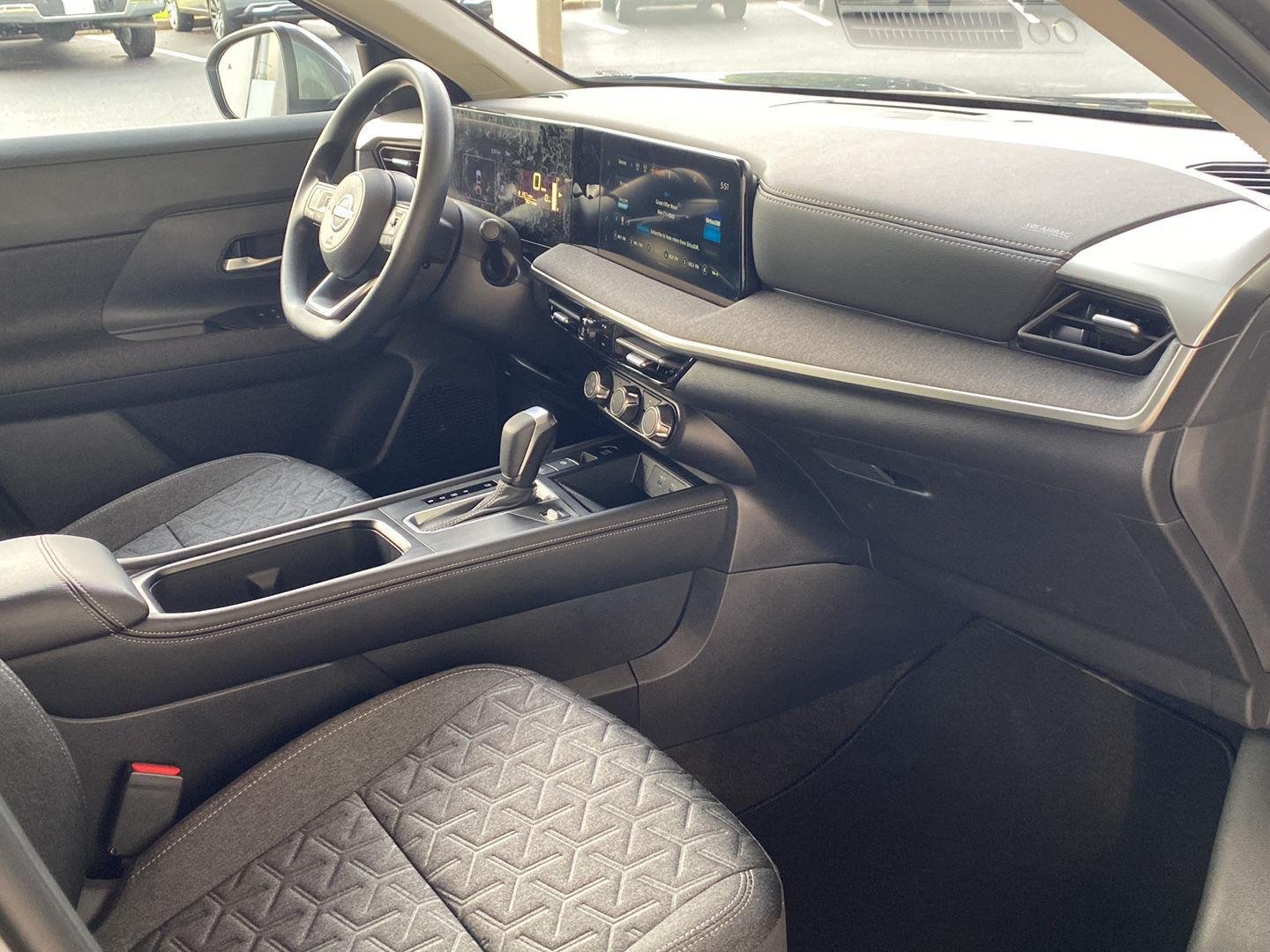 Certified Used 2025 Gun Metallic Nissan SV image 24