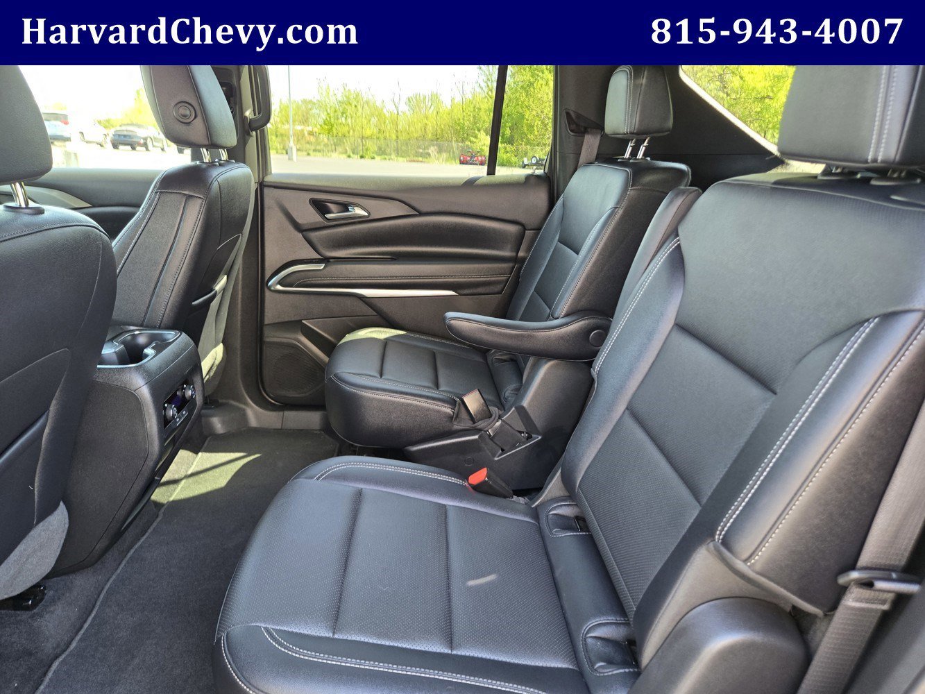 2025 Chevrolet Traverse LT - Photo 26