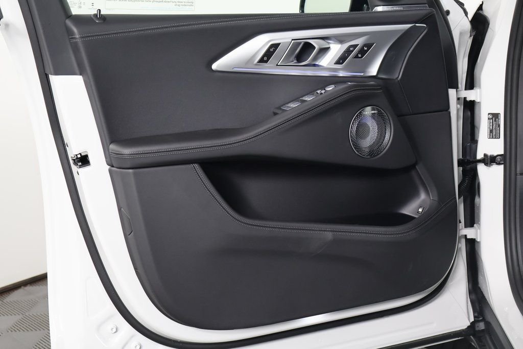 2026 BMW XM Base - Photo 7