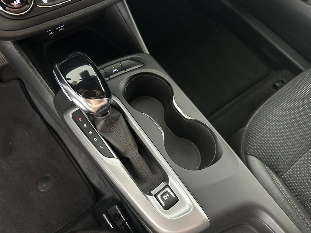 Used 2025 Ebony Twilight Metallic Buick Preferred image 28