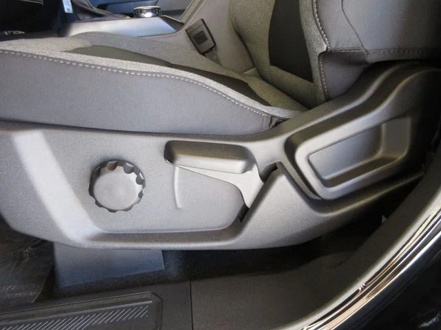2025 Ford Bronco 4-Door Base - Photo 11