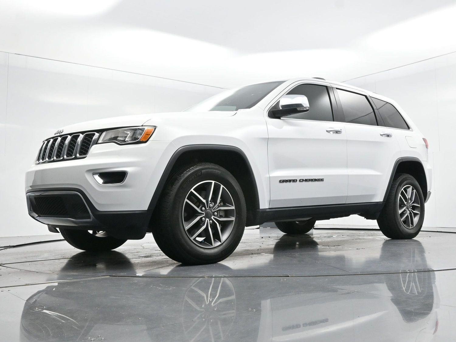 Used 2021 Bright White Clearcoat Jeep Limited image 44