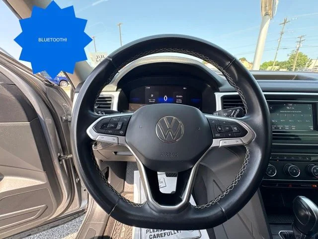 Used 2022 Silver Volkswagen 2.0T SE image 14