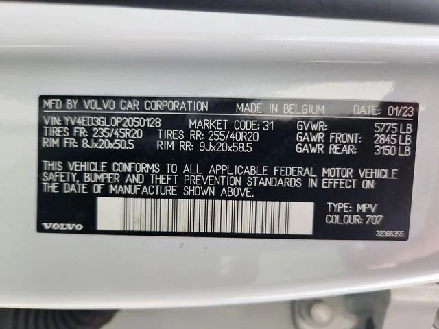 Used 2023 White Volvo Twin Plus image 26