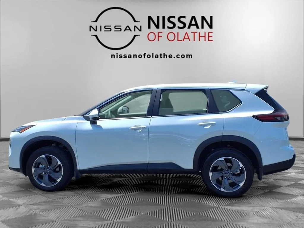 Used 2026 White Nissan SV image 22