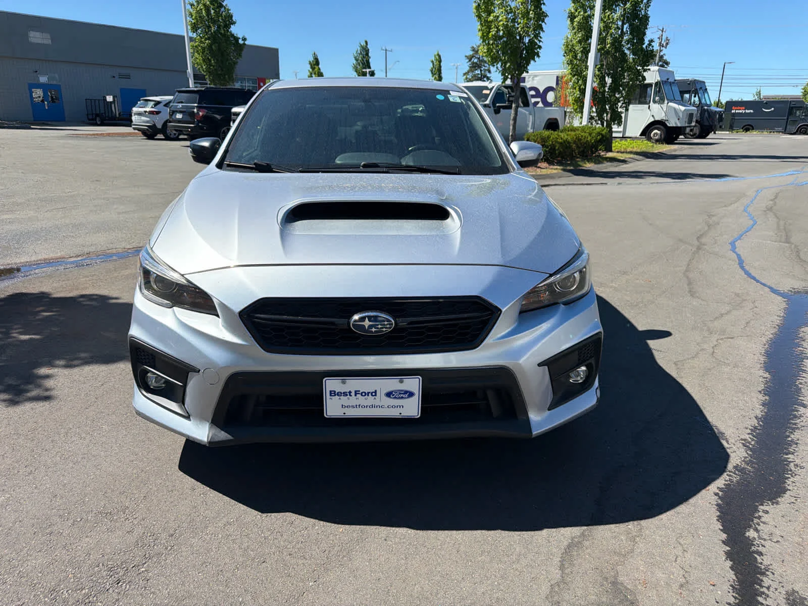 Used 2018 Ice Silver Metallic Subaru Limited image 17