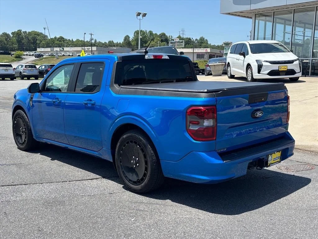 Used 2025 Blue Ford Lobo Standard image 24