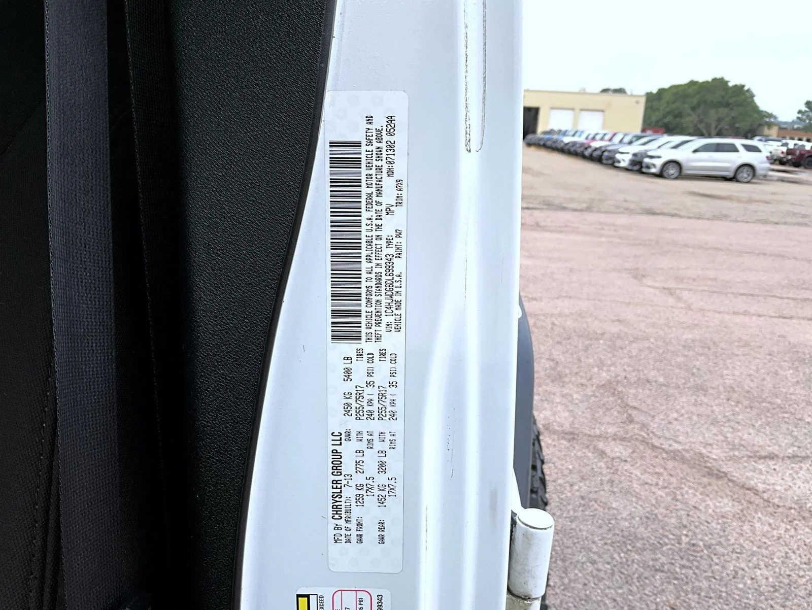 Used 2013 White Jeep Unlimited Sport image 25