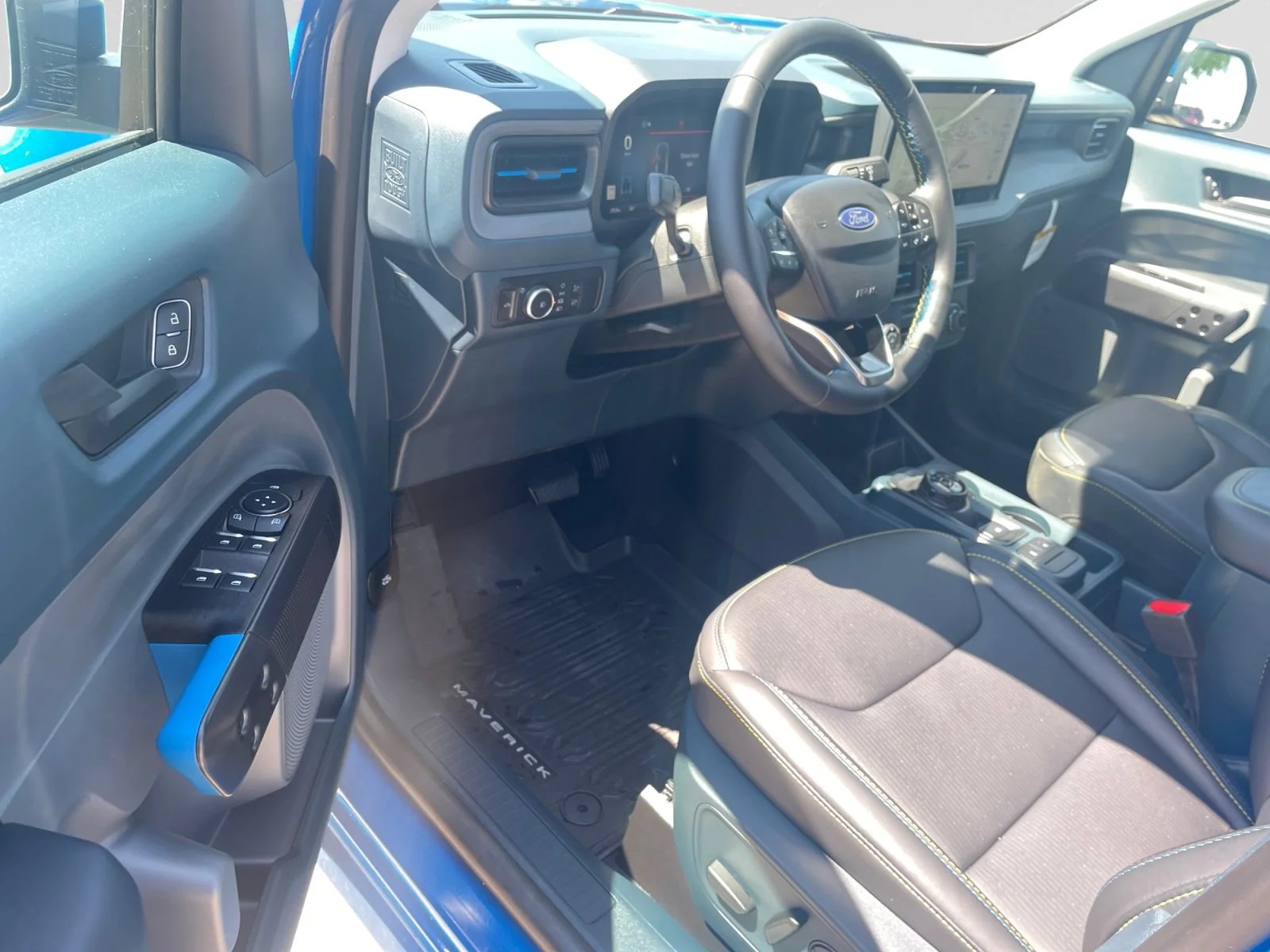 New 2026 Velocity Blue Ford Lobo High image 12