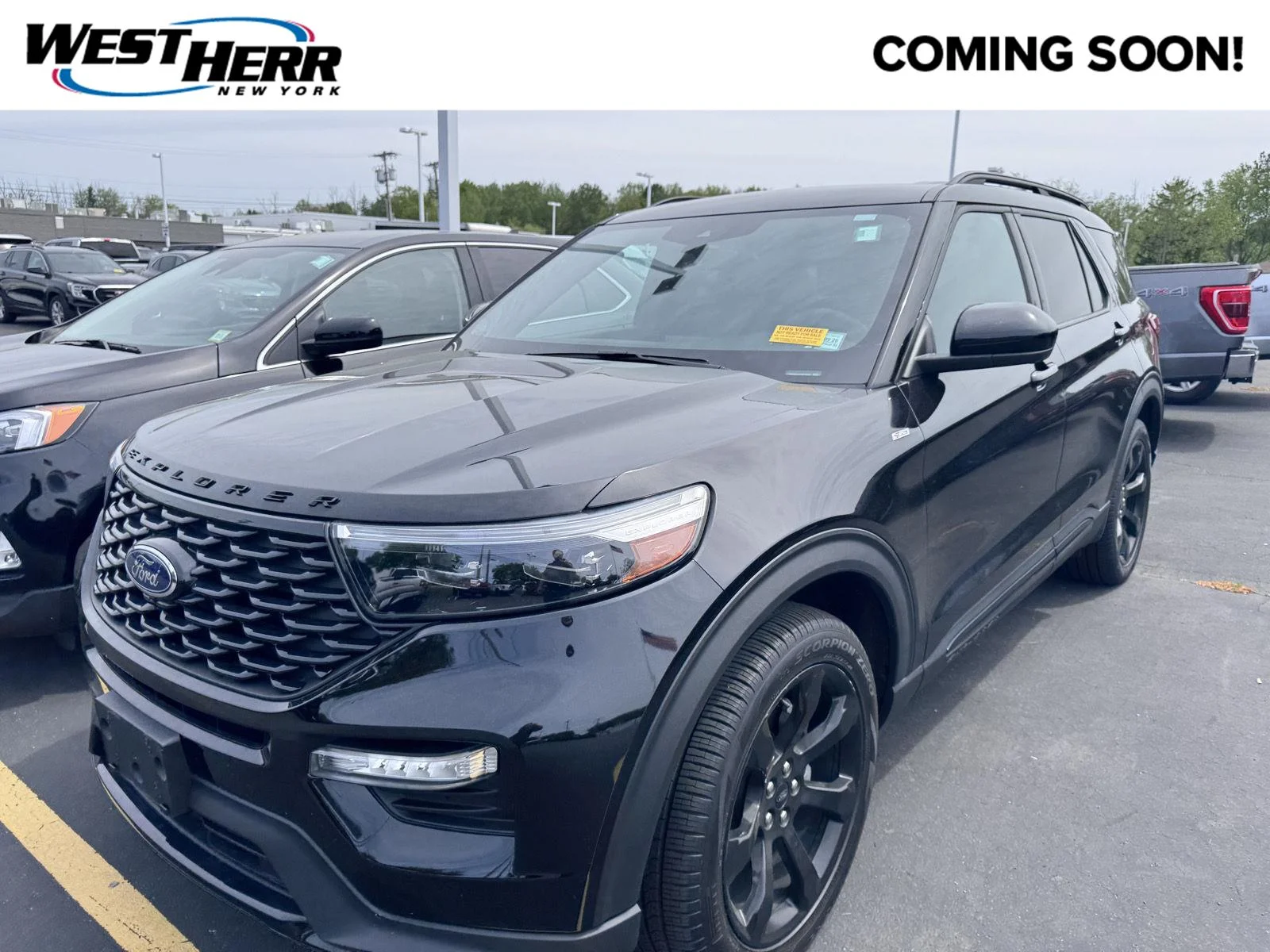 2023 Ford Explorer ST-LINE 4WD's photo