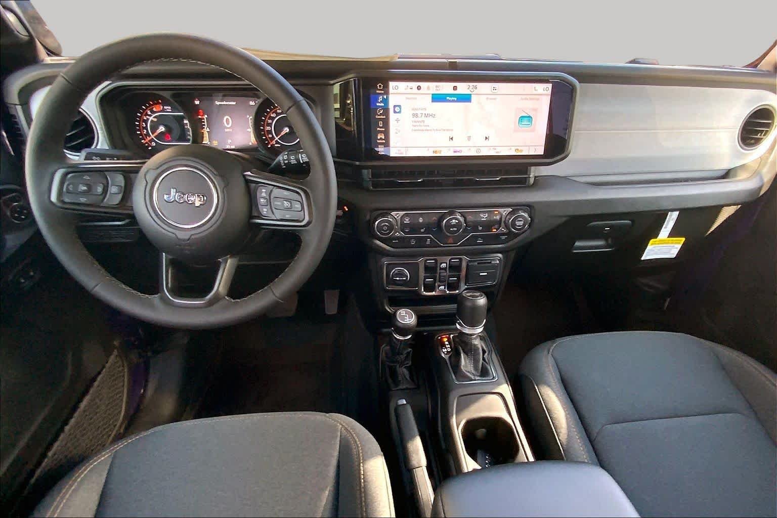 New 2026 Reign Exterior Paint Jeep Sport S image 5