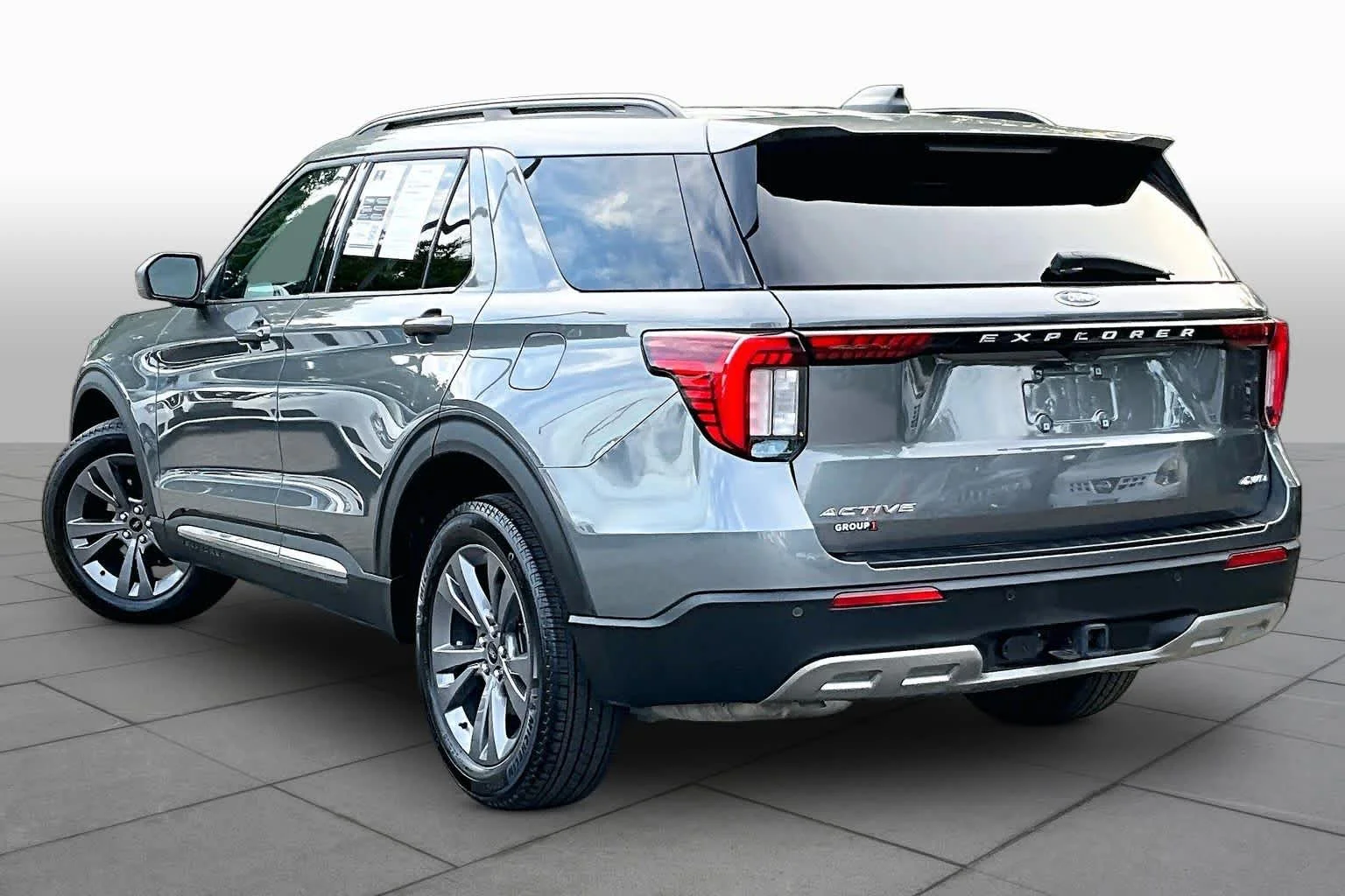 Used 2025 Carbonized Gray Ford Active image 12