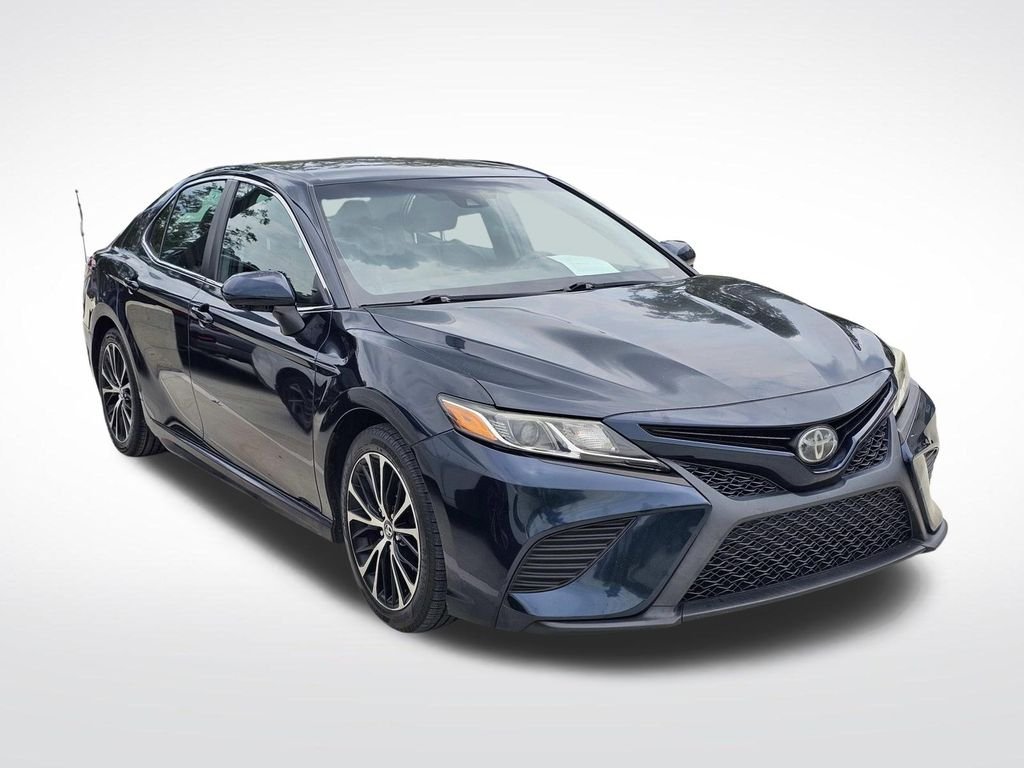 Used 2018 Blue Toyota SE image 2