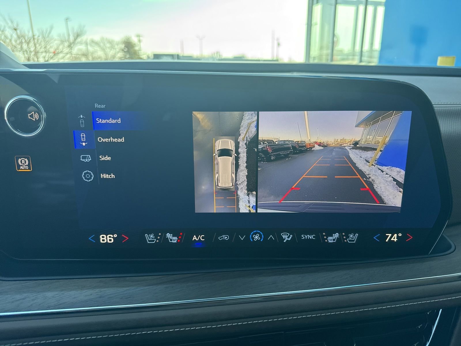 New 2026 Polar White Tricoat Chevrolet High Country Deluxe with 24in Wheels - Panoramic Sunroof - Super Cruise - Technology & Entertainment image 27