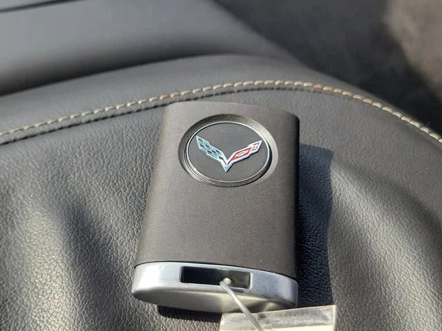 2017 Chevrolet Corvette 2LT - Photo 39
