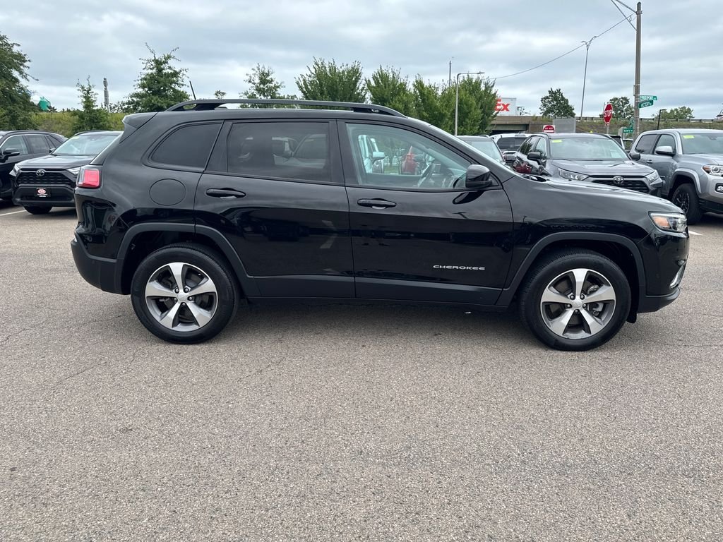 Used 2022 Black Jeep Limited image 8