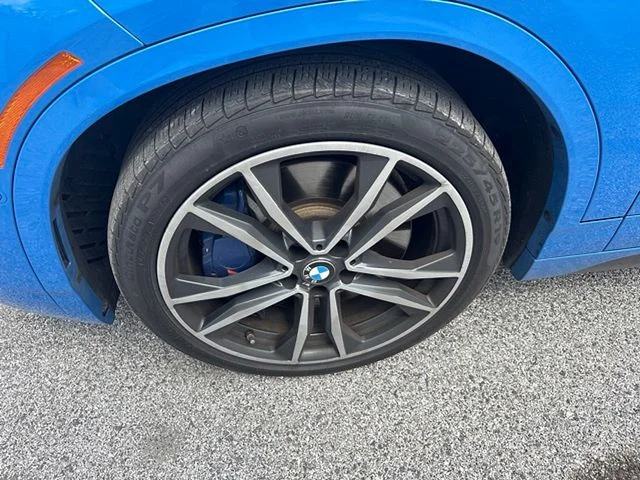 Used 2019 Blue BMW M35i image 16