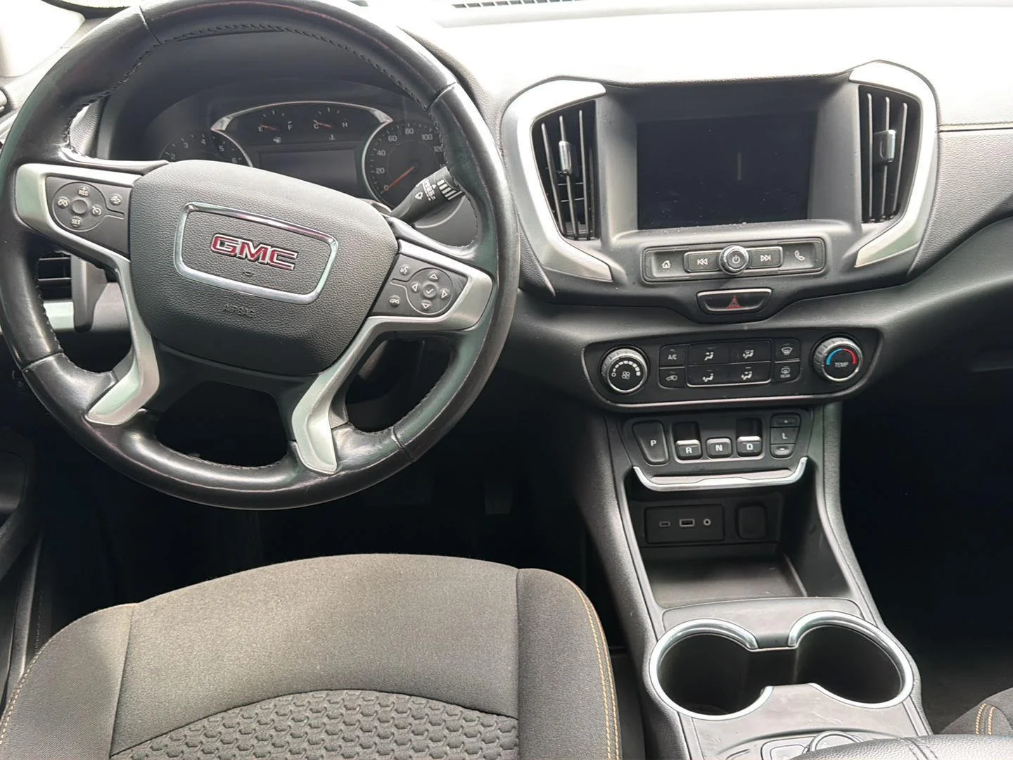 Used 2020 Satin Steel Metallic GMC SLE image 7