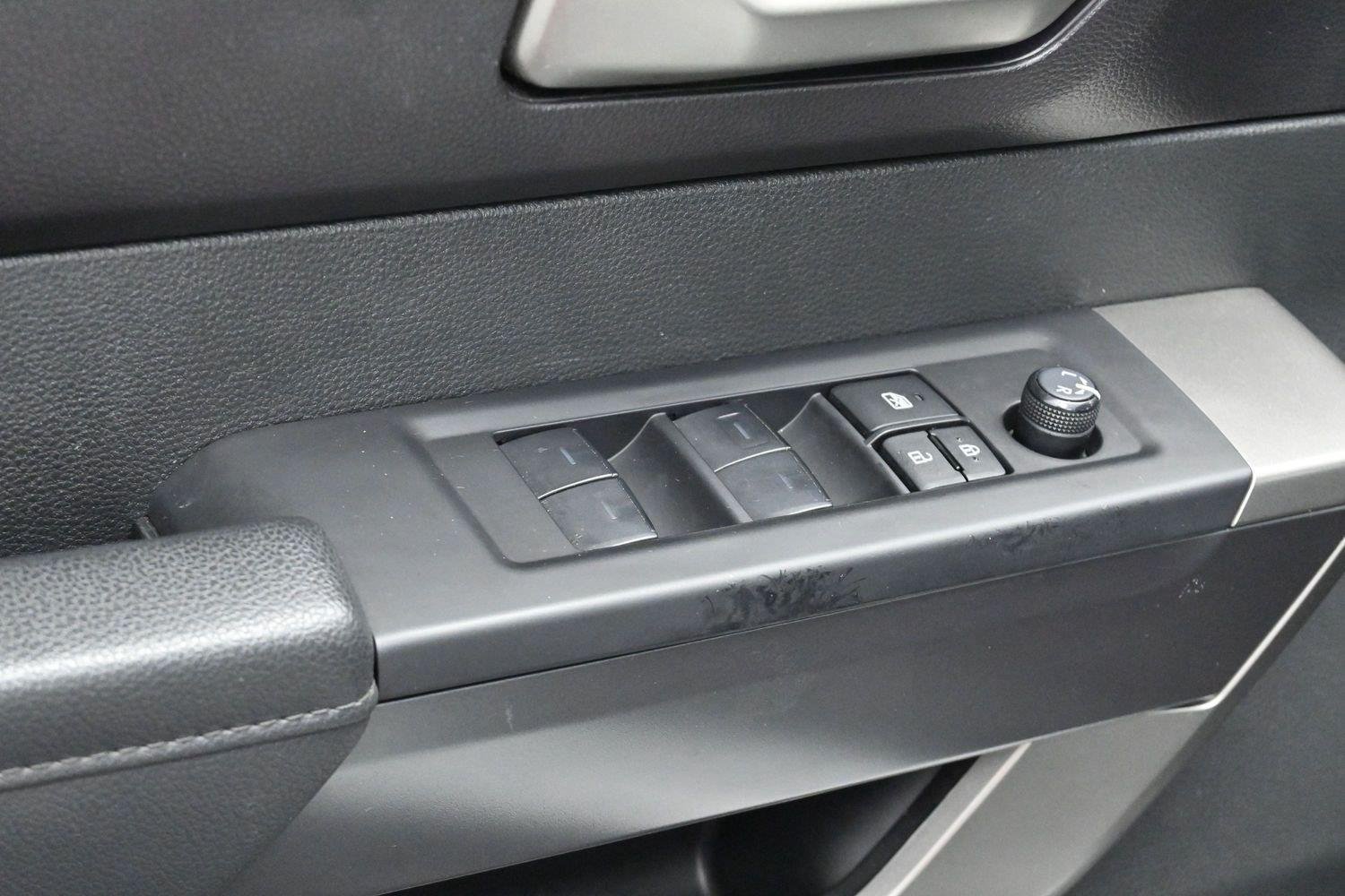 Used 2024 White Toyota SR5 image 11