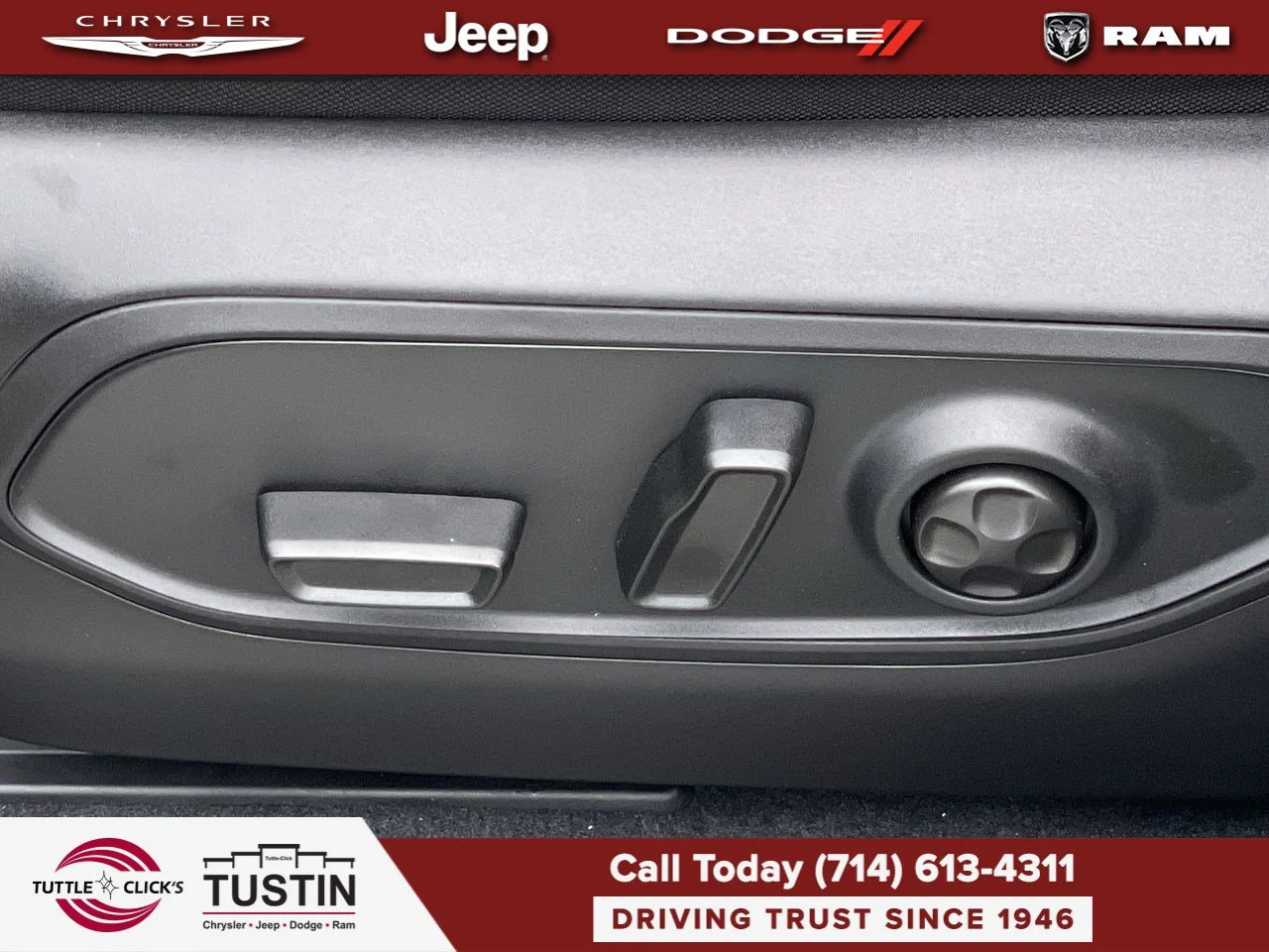 New 2027 High-Gloss Black Paint Jeep Limited image 28
