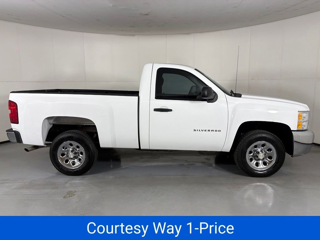 Used 2013 White Chevrolet Work Truck image 12