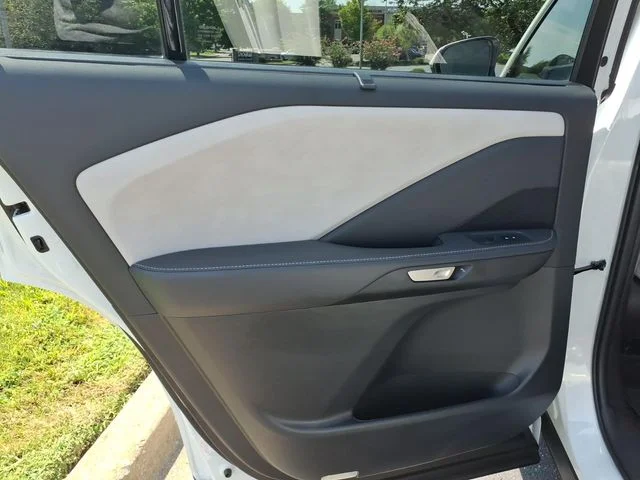 New 2026 Wind Chill Pearl Lexus PREMIUM AWD image 16
