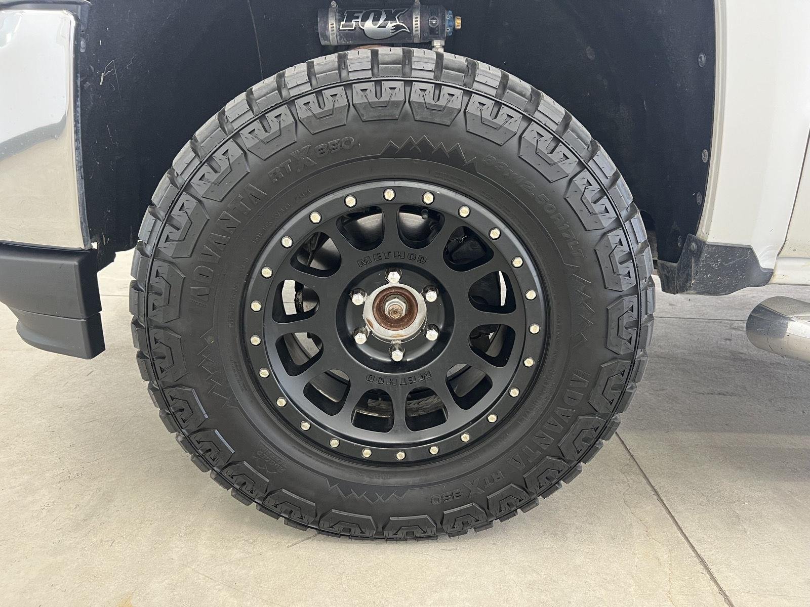 2017 Chevrolet Silverado 1500 LTZ - Photo 8