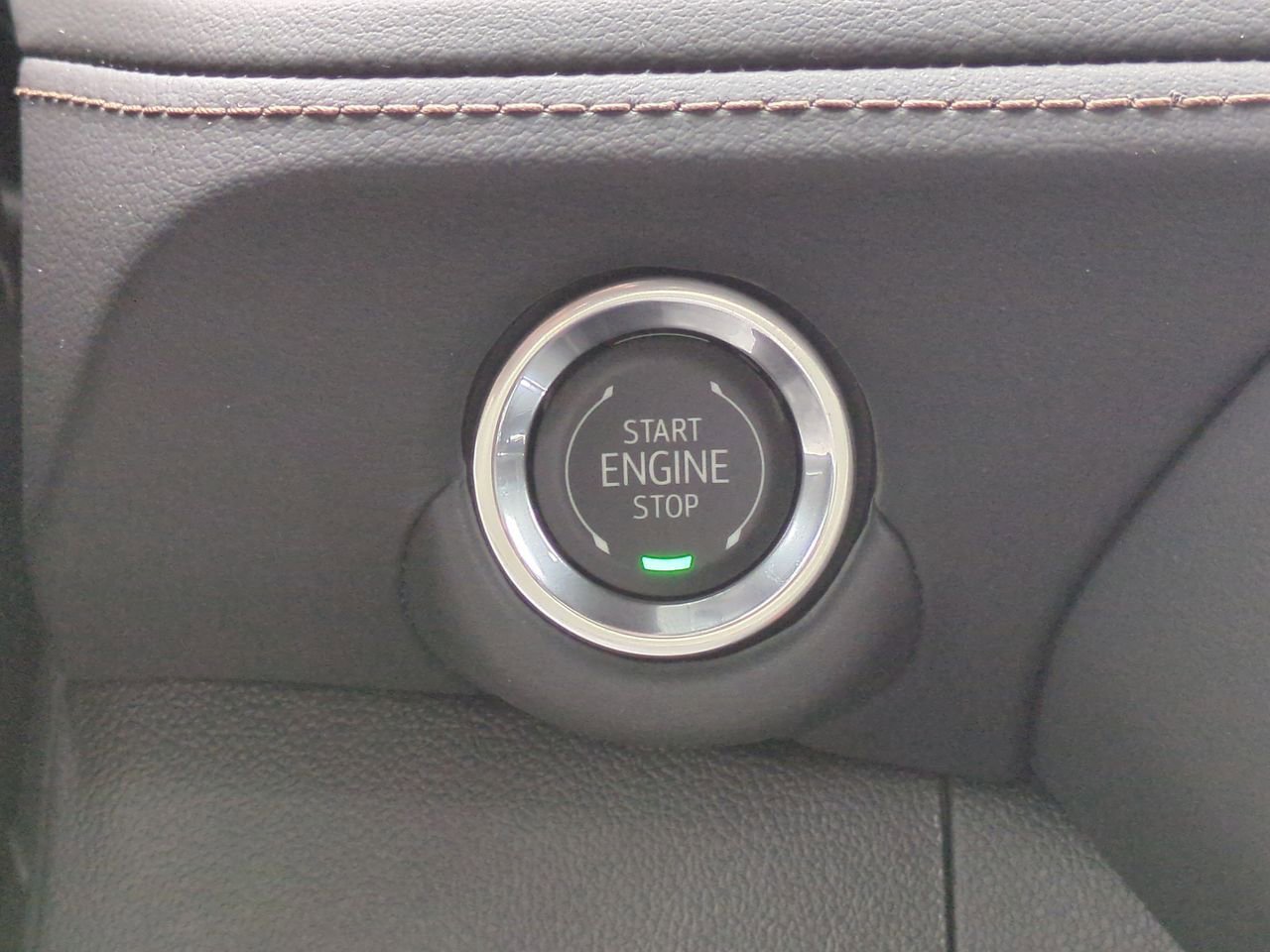 2025 Chevrolet Suburban High Country - Photo 17