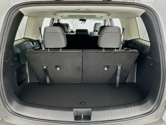 New 2025 Hyundai SANTA FE XRT