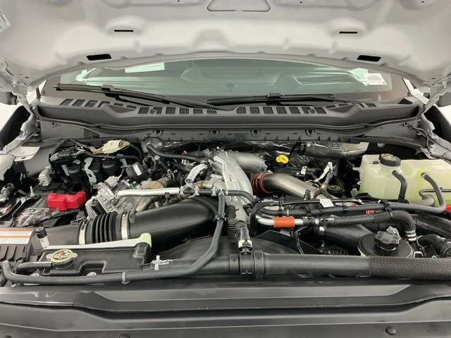 New 2026 Star White Metallic Tri-Coat Ford Lariat image 37