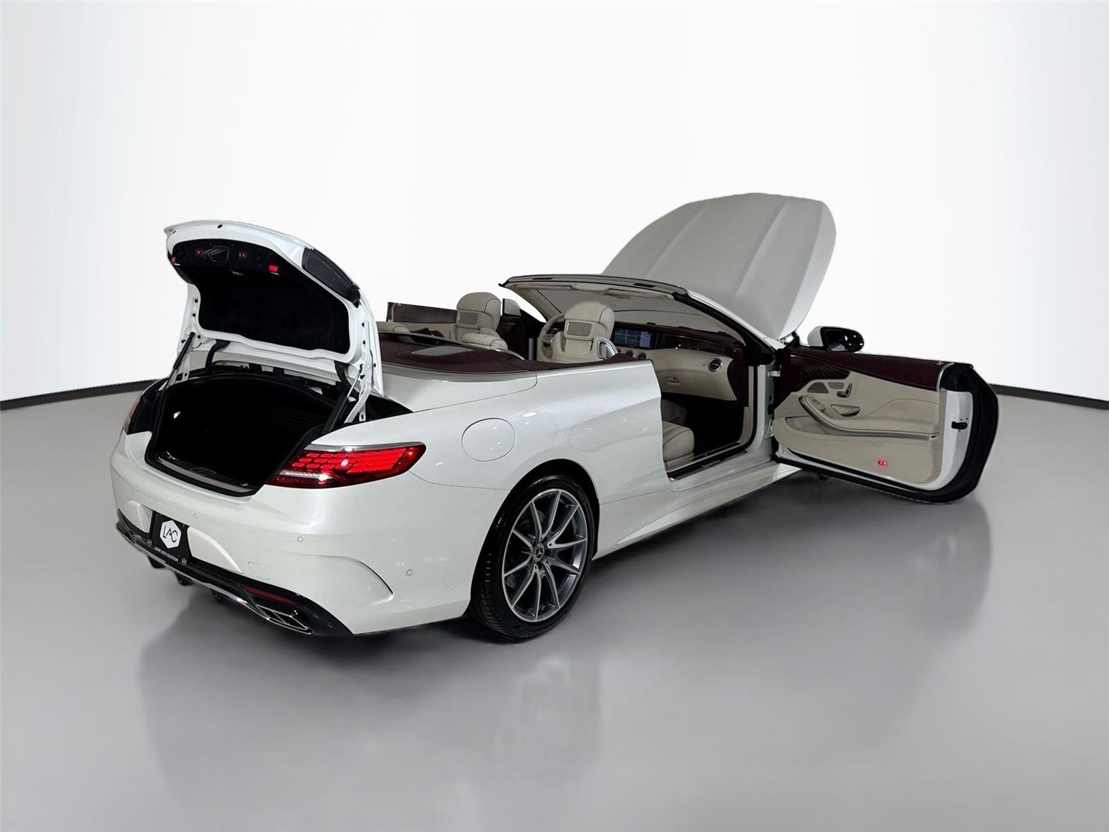Used 2019 designo Cashmere White Magno (Matte Finish) Mercedes-Benz S 560 Cabriolet | AMG® Line | Premium Pkg | Driver Assist Pkg image 40