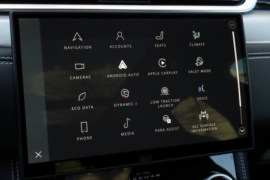 2026 JAGUAR F-PACE - Image 21