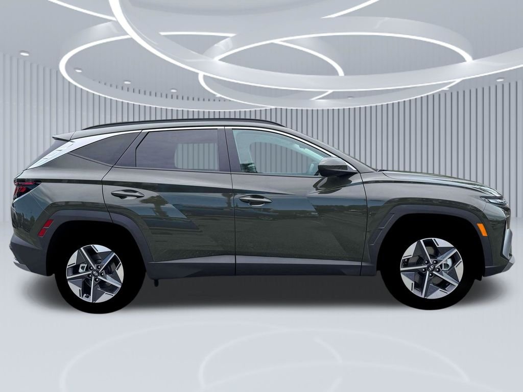 New 2026 Green Hyundai SEL FWD image 28