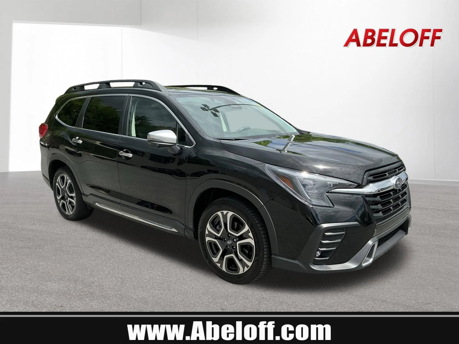 Used 2023 Crystal Black Silica Subaru Touring image 1
