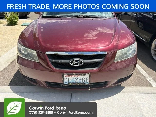 Used 2008 Red Hyundai GLS image 2