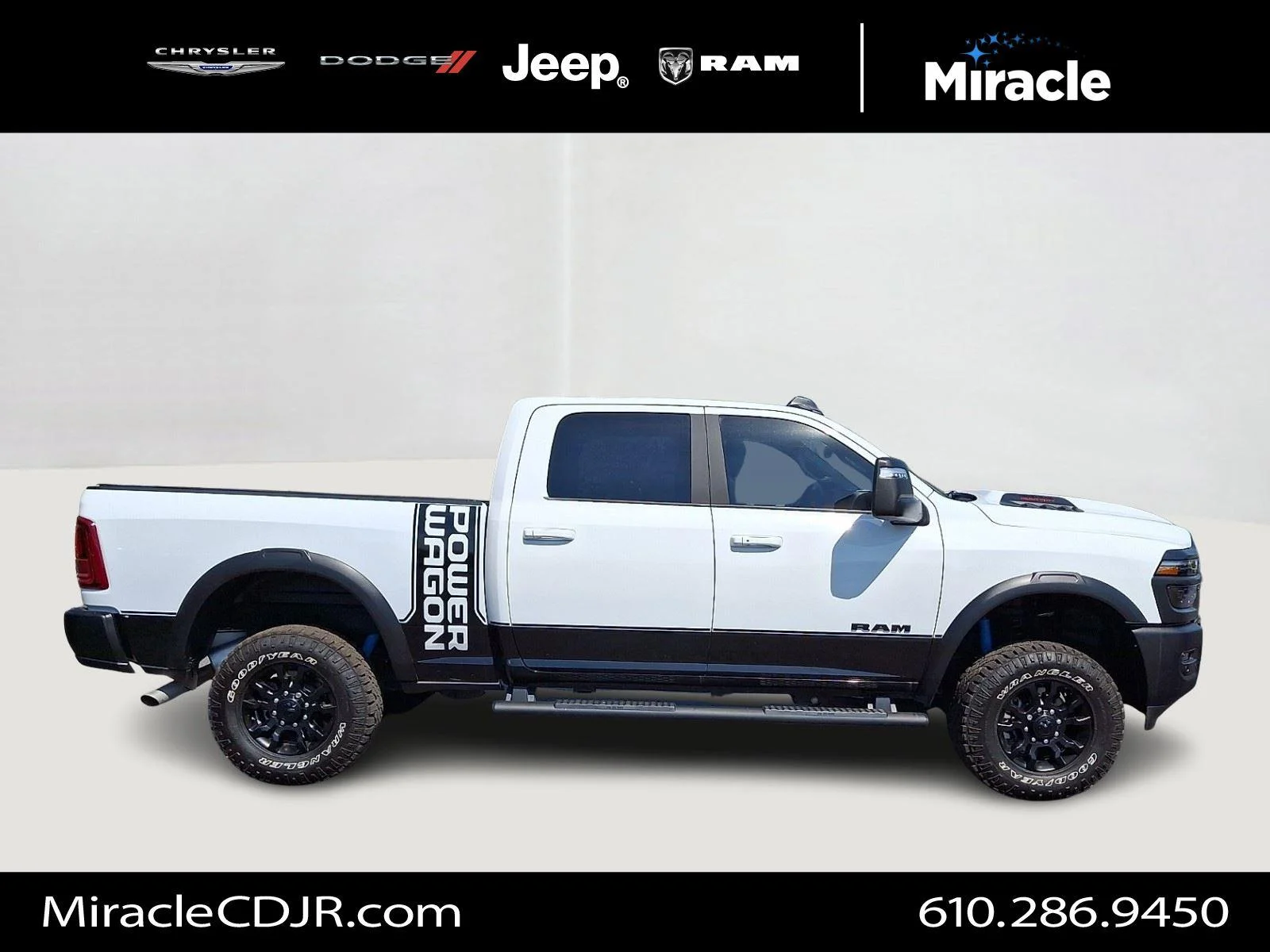 Used 2025 Bright White Clearcoat Ram Power Wagon image 7