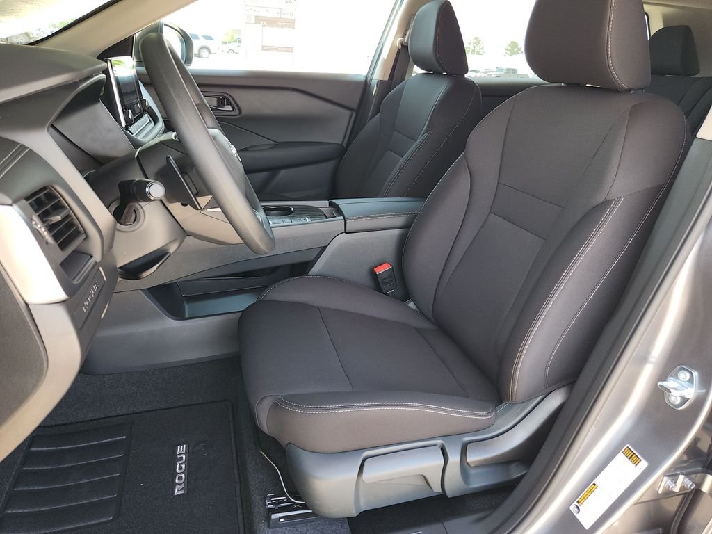 New 2026 Gray Nissan S image 8