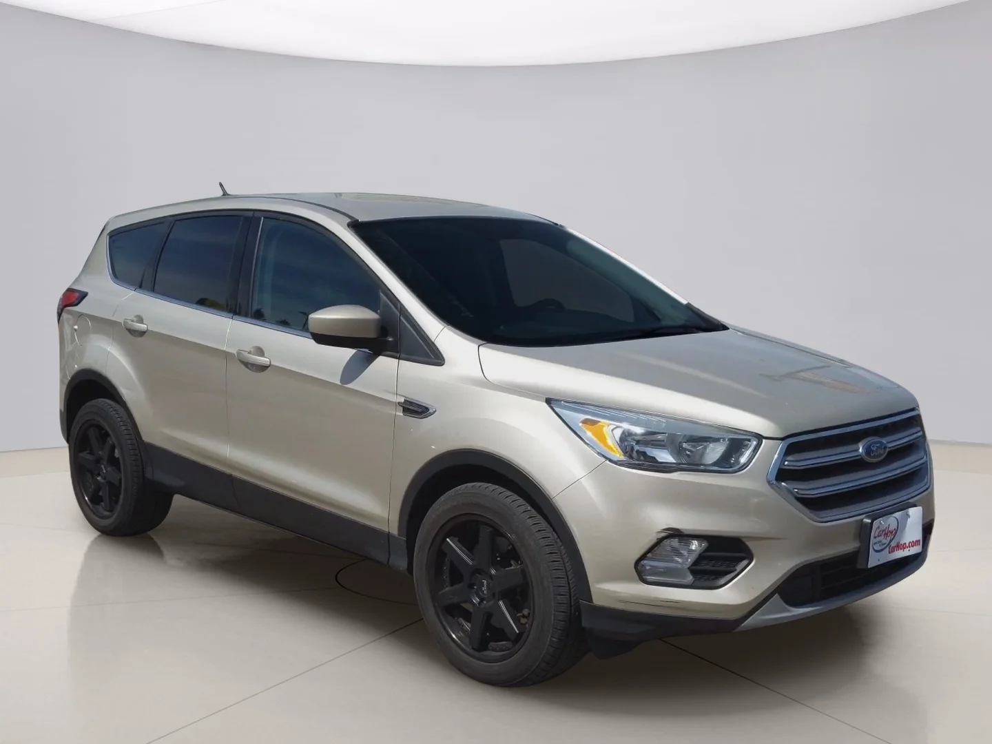 Used 2017 Black Ford SE 4WD image 7