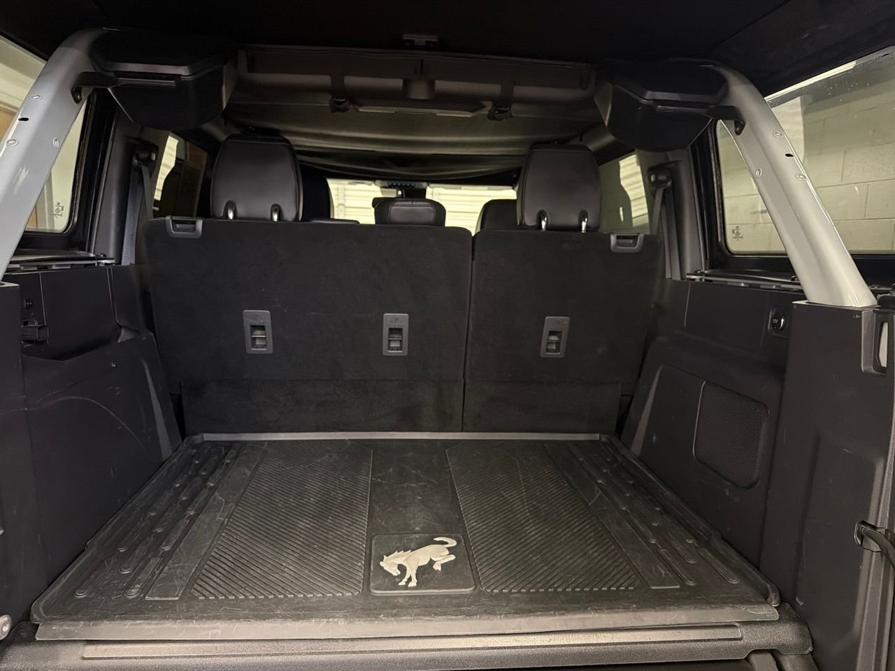 Used 2023 Gray Ford Wildtrak image 16