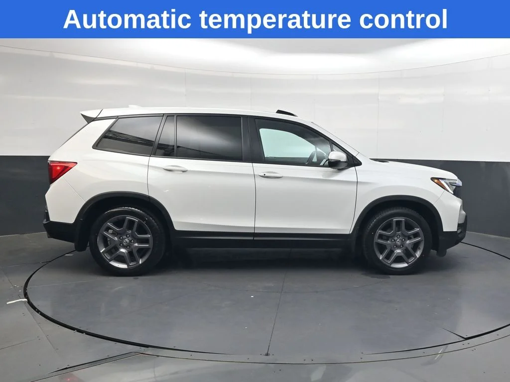 Used 2022  Honda EX-L image 3